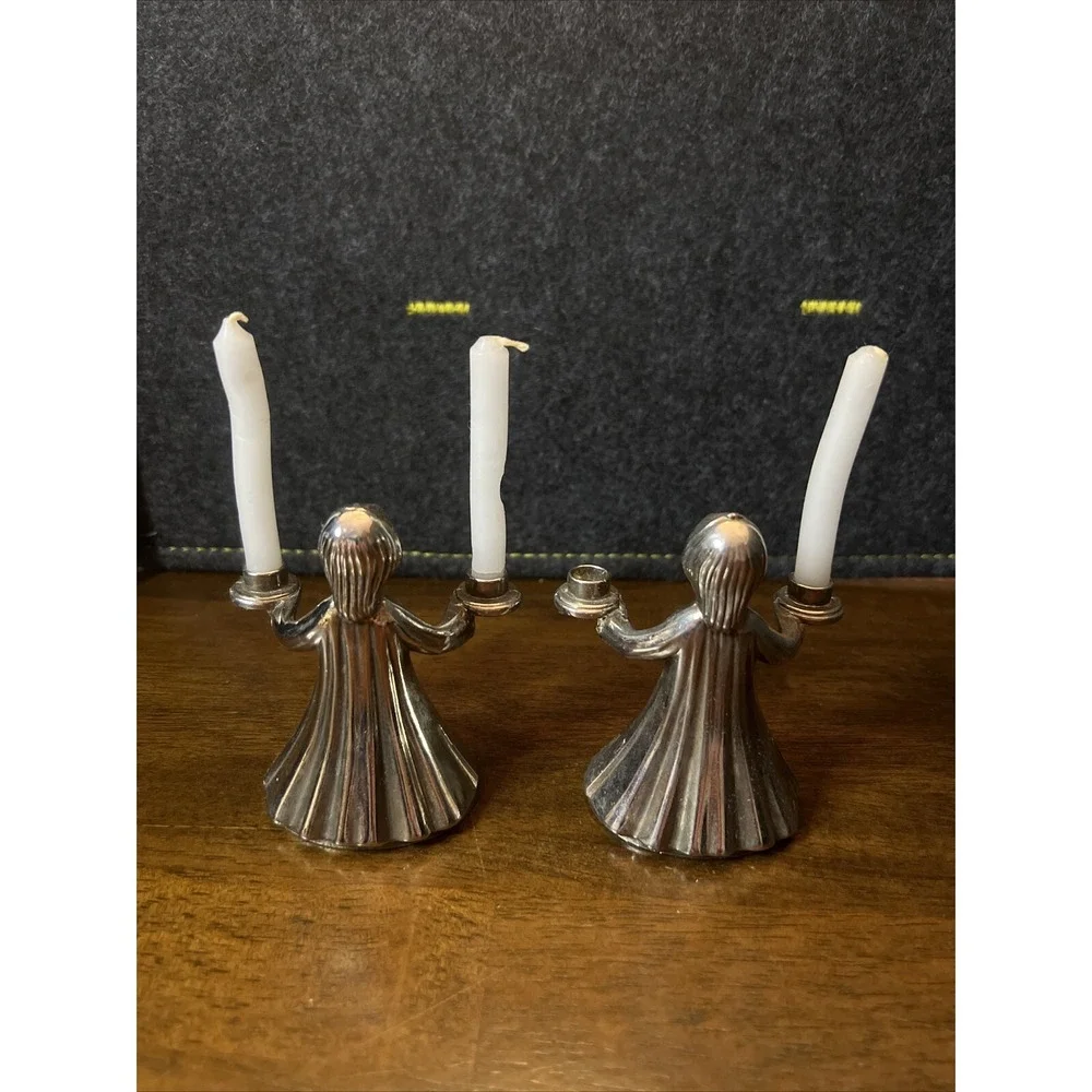 Vtg Oneida Ltd Silver Angel Lights Candleholder‎ William A Rogers Silverplated
